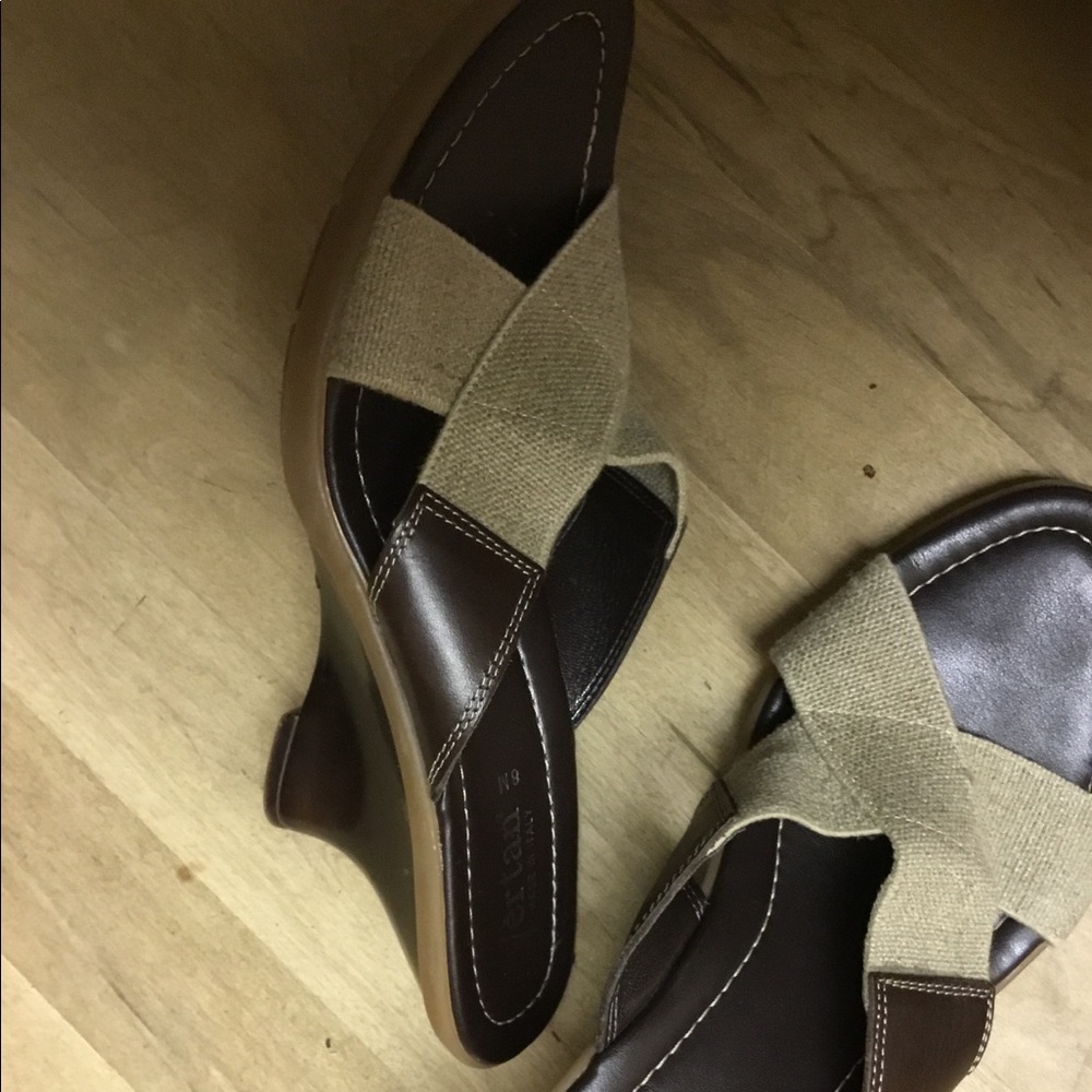 Vertan size 8M soft leather wedge  slip in sandals